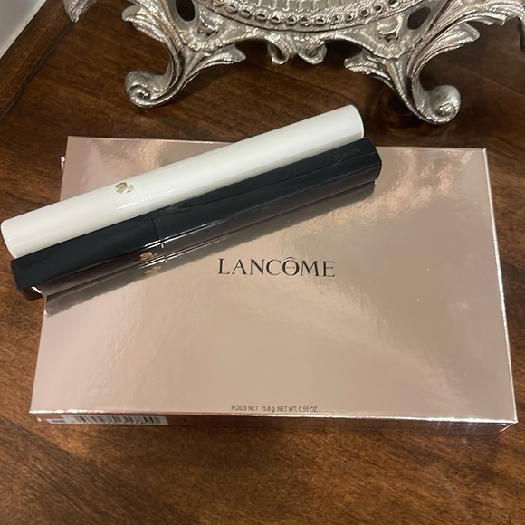 Lancôme Makeup Set Holiday Eyeshadow Pallet, CILS Booster  XL & Black Definicils - Picture 3 of 8